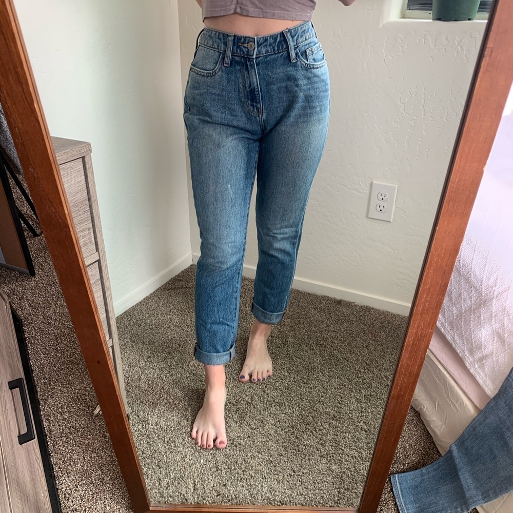 Old Navy Mom Jeans Size 0